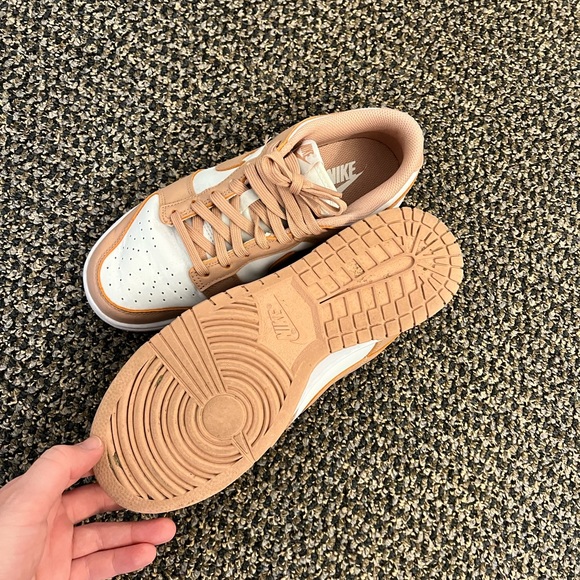 Nike Dunks - Picture 2 of 3